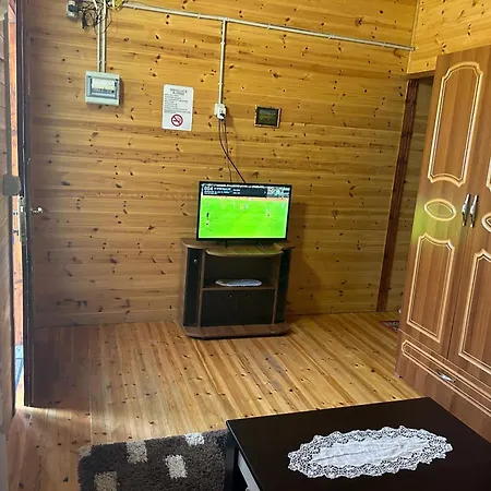 Hotel Bujtina Uji I Panjes Wlora